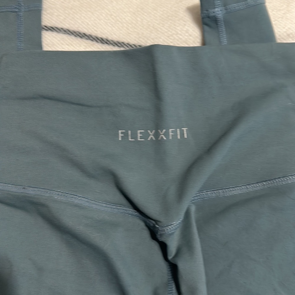 FLXXFIT leggings